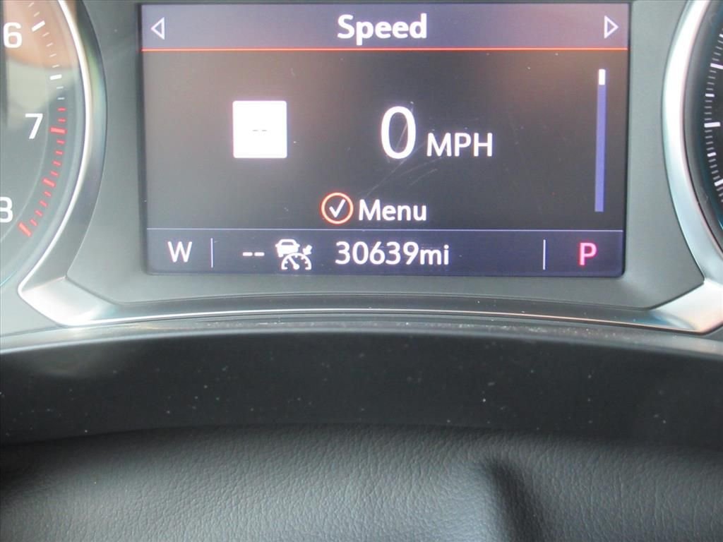 Used 2023 White Chevrolet LT Leather image 32