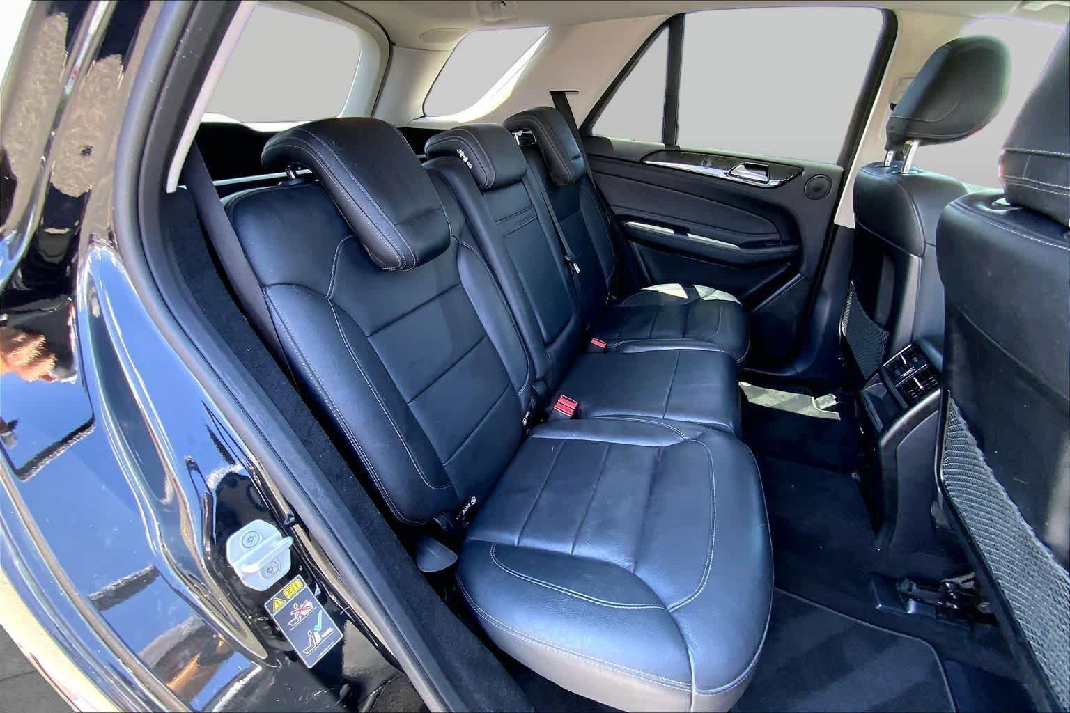 Used 2016 Polar White Mercedes-Benz GLE 400 image 20