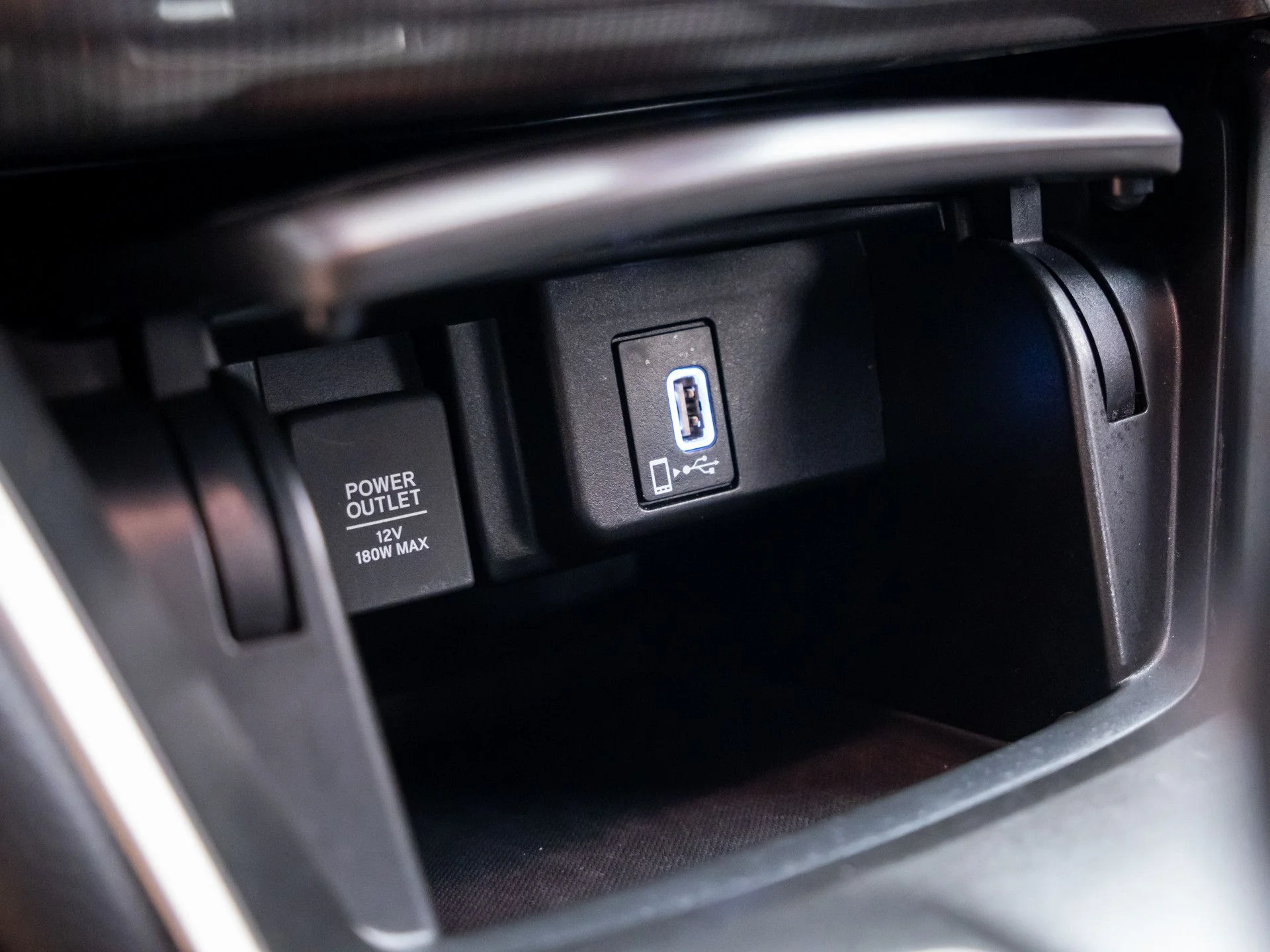 Used 2020  Honda Sport image 25