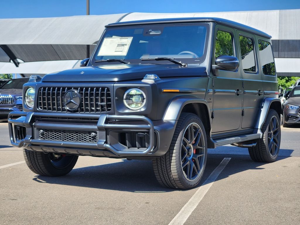 New 2027 MANUFAKTUR Night Black magno Mercedes-Benz AMG® G 63 image 4