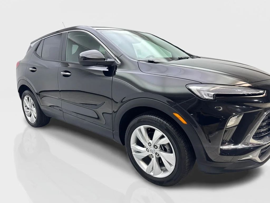 Used 2025 Black Buick Preferred image 12