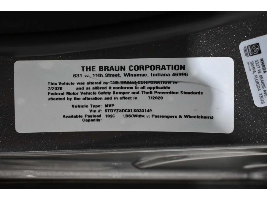Used 2020 GRAY Toyota XLE Mobility Handicap Van image 35