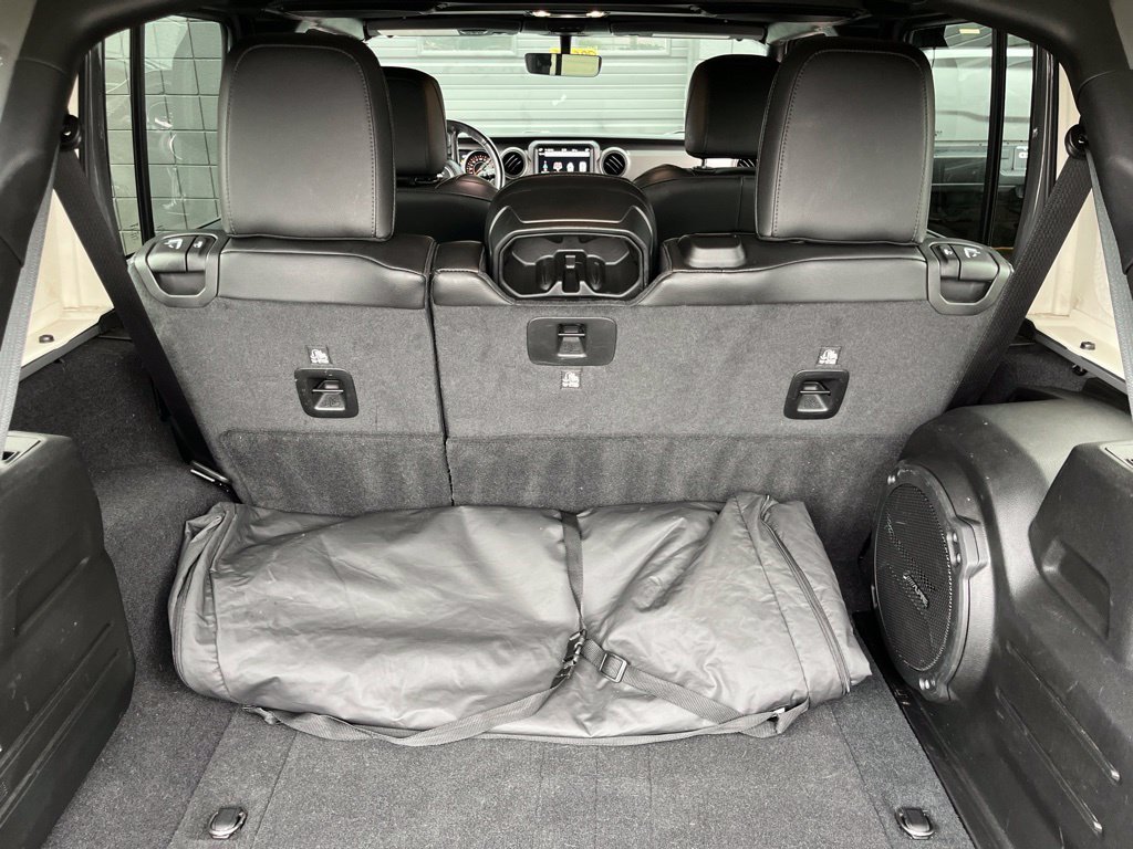 Used 2023 Gray Clearcoat Jeep Freedom Edition image 40