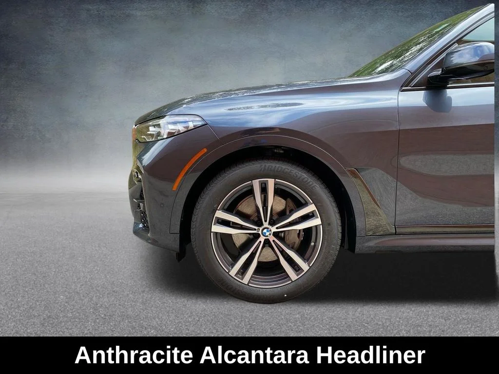 Used 2021 Gray BMW xDrive40i image 34