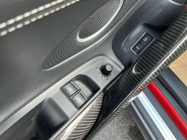 Used 2012 Red Audi 5.2 image 17
