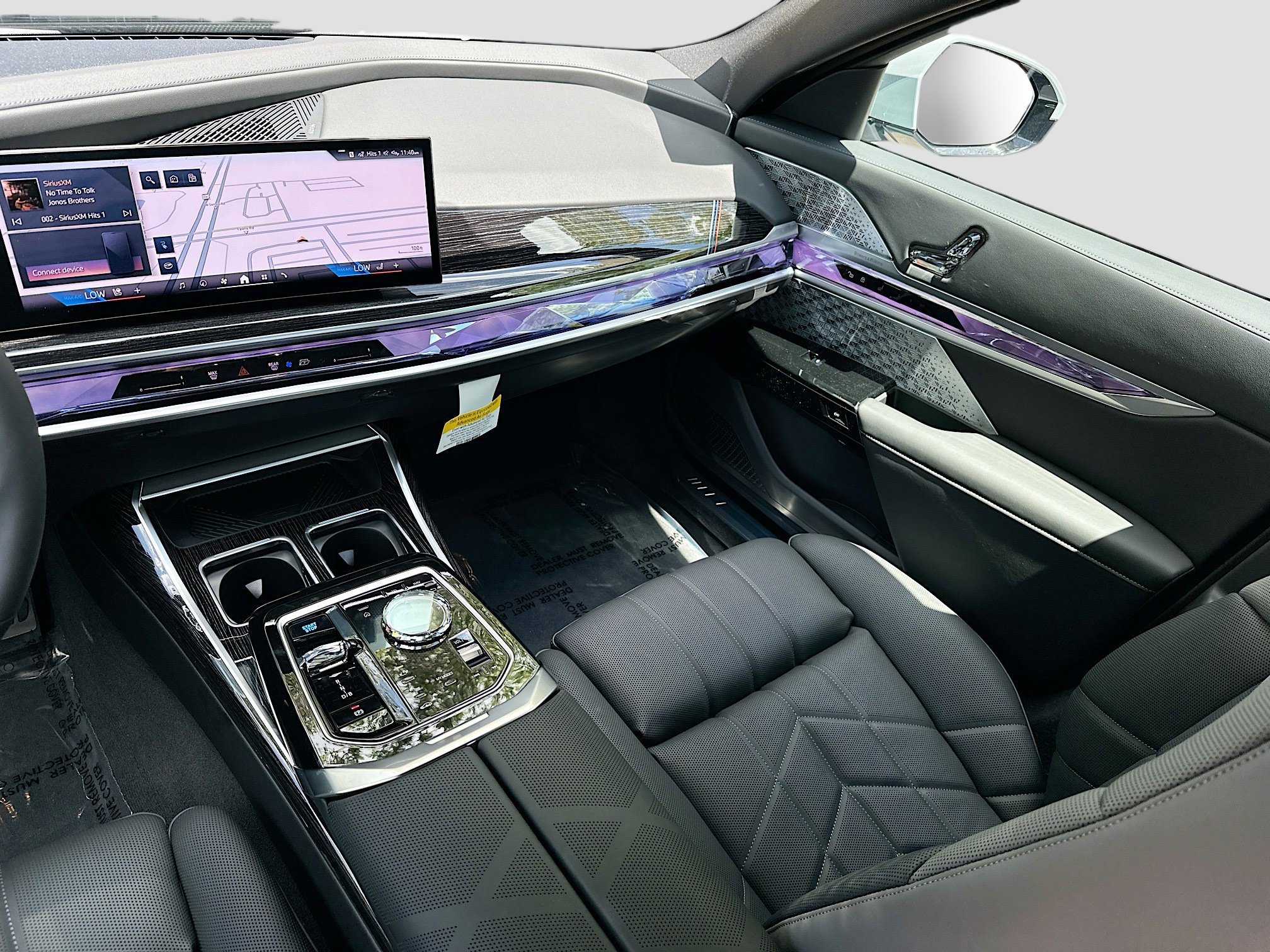 2025 BMW i7 60 - Photo 20