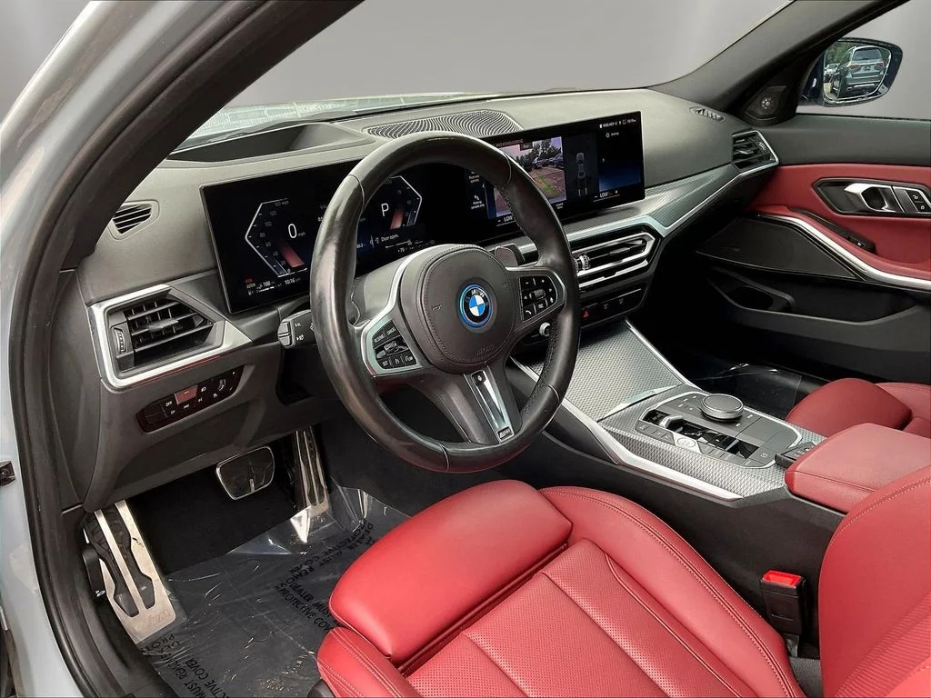 Used 2023 Brooklyn Gray Metallic BMW 330e xDrive image 17