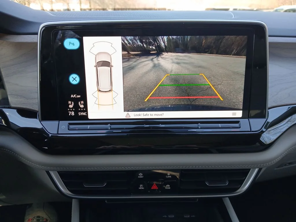 New 2026 Black Volkswagen 2.0T SE w/Technology image 19