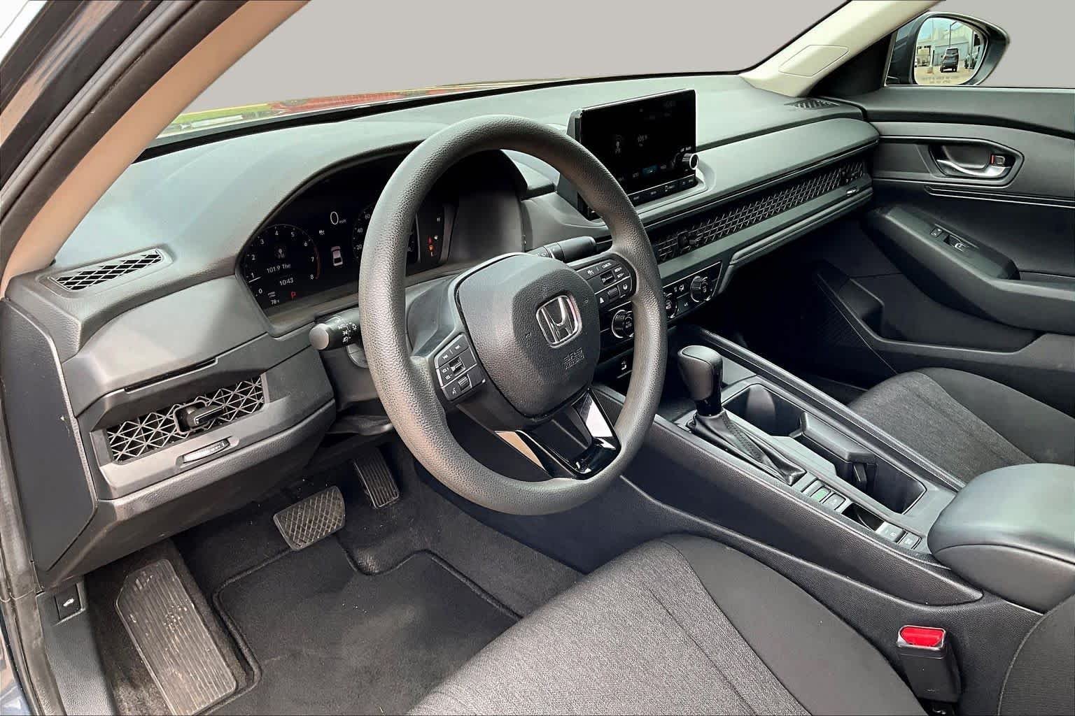 Used 2023 Meteorite Gray Metallic Honda LX image 15