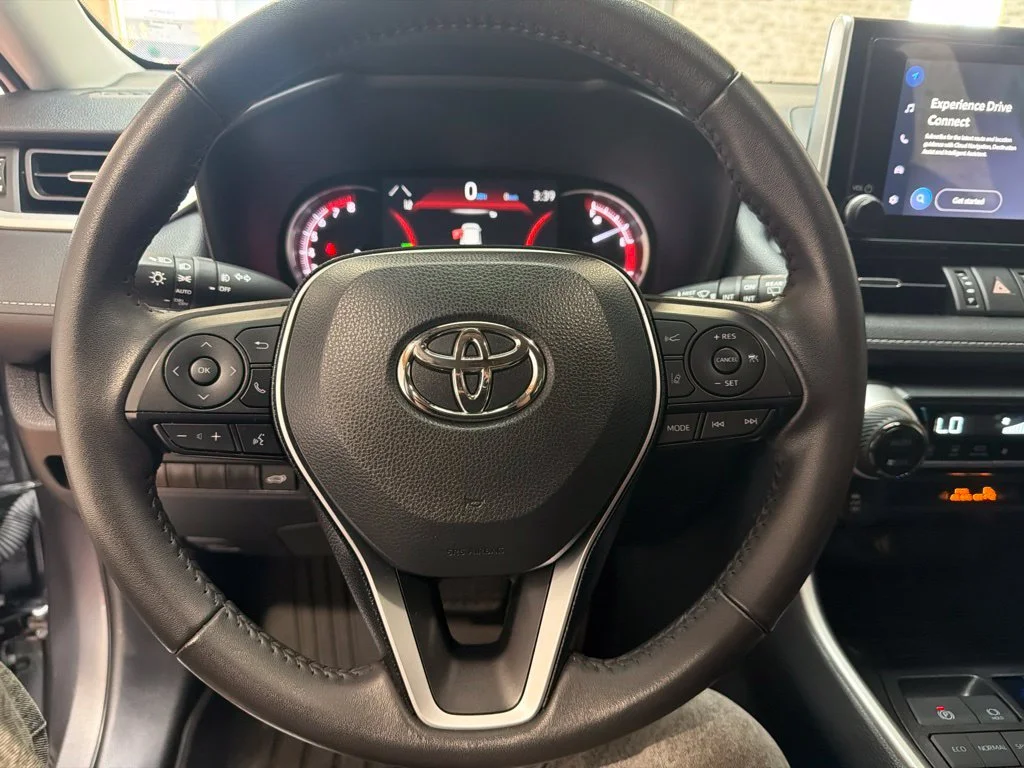 Used 2024 Magnetic Gray Metallic Toyota XLE Premium image 26
