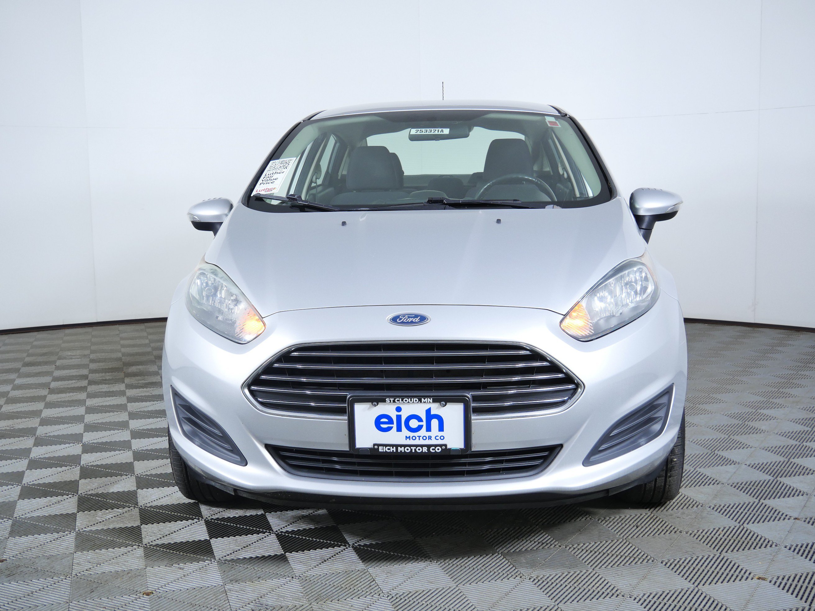 Used 2015 Ford Fiesta SE with VIN 3FADP4BJXFM146072 for sale in St. Cloud, Minnesota