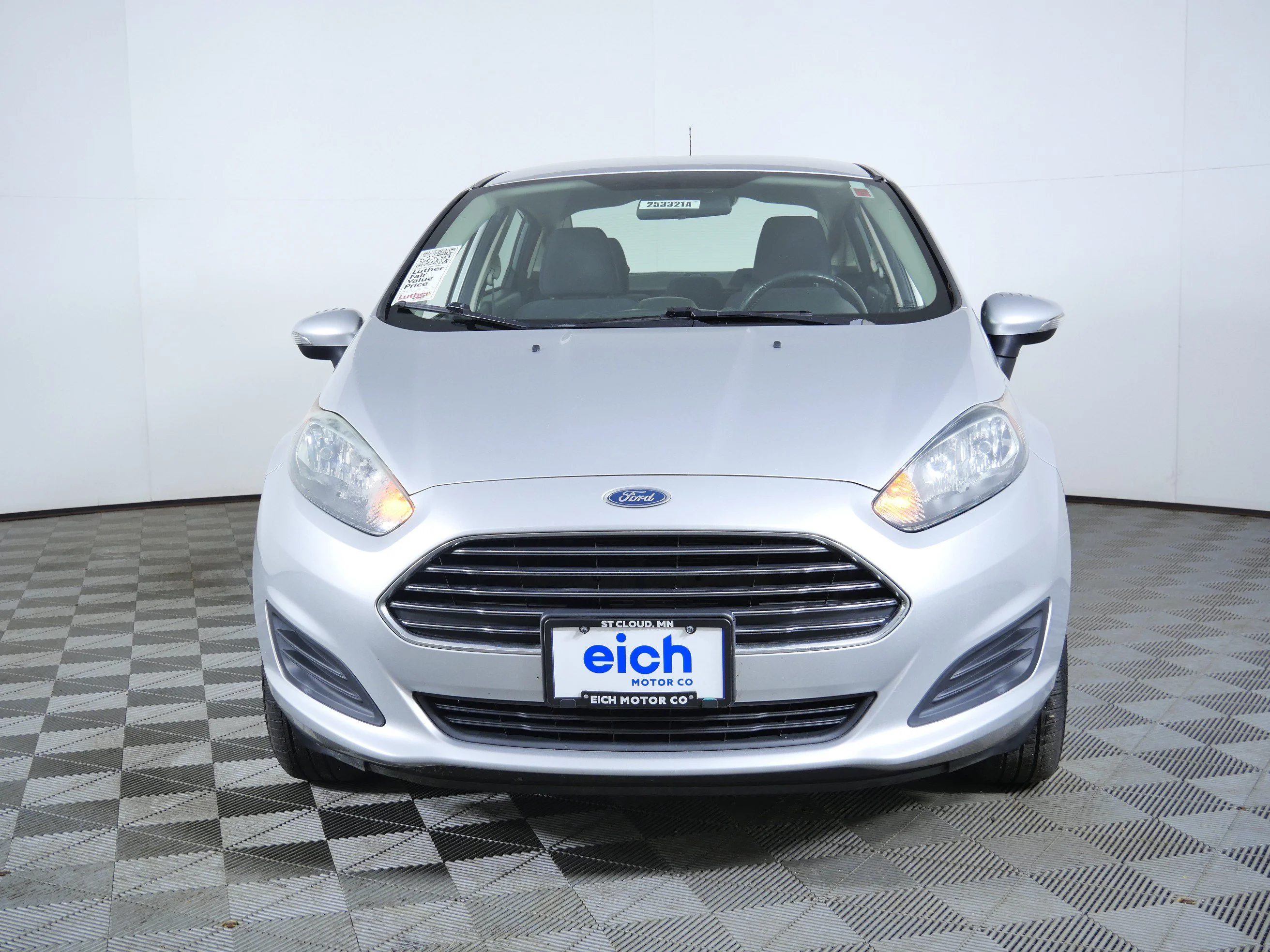 Used 2015 Ford Fiesta SE with VIN 3FADP4BJXFM146072 for sale in St. Cloud, MN