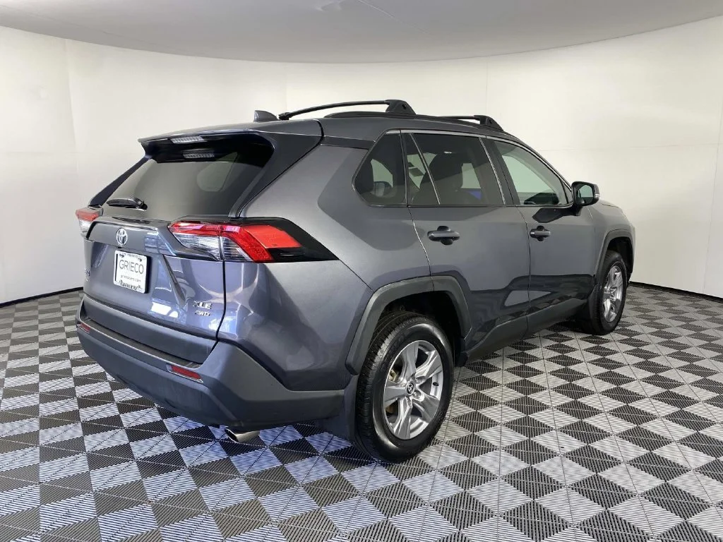 Used 2025 Magnetic Gray Metallic Toyota XLE image 9