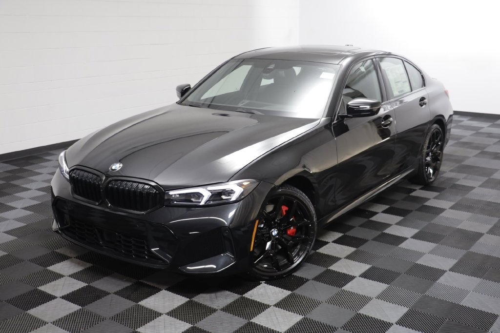 New 2026 Black Sapphire Metallic BMW 330i xDrive image 2