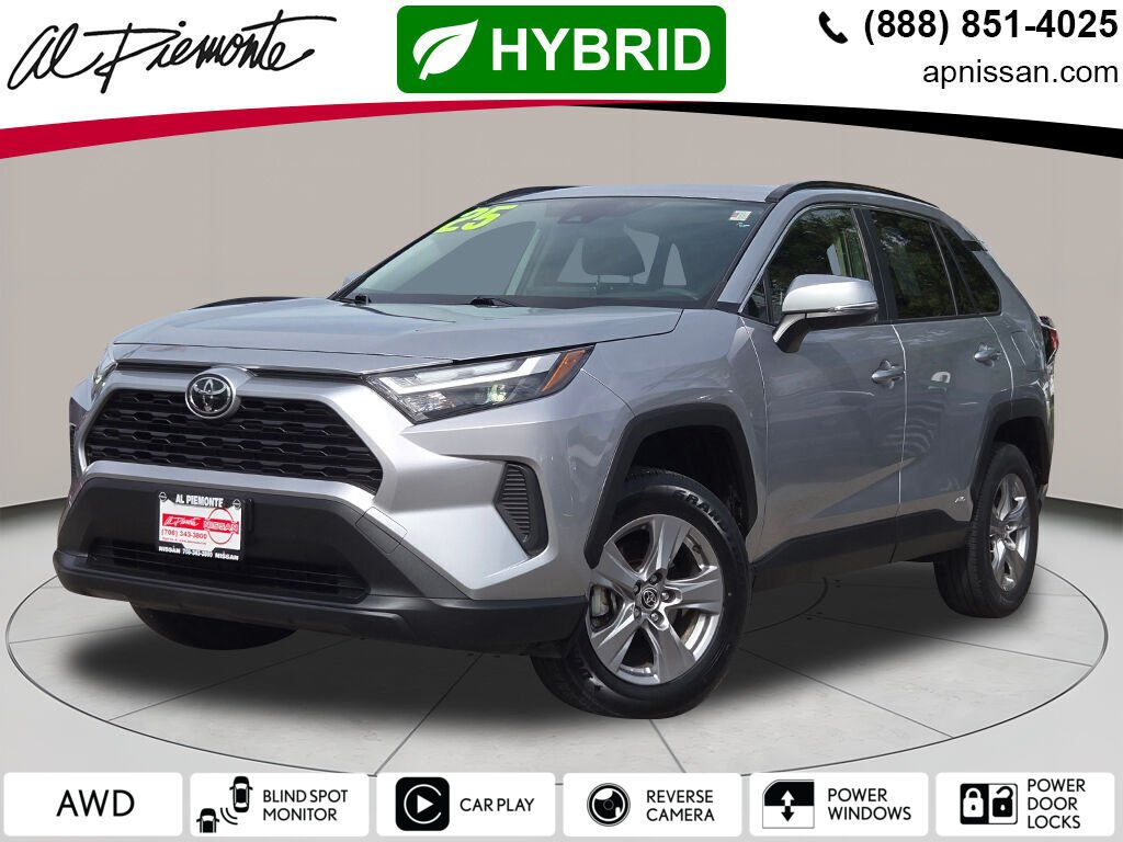 2025 Toyota RAV4 Hybrid XLE AWD's photo