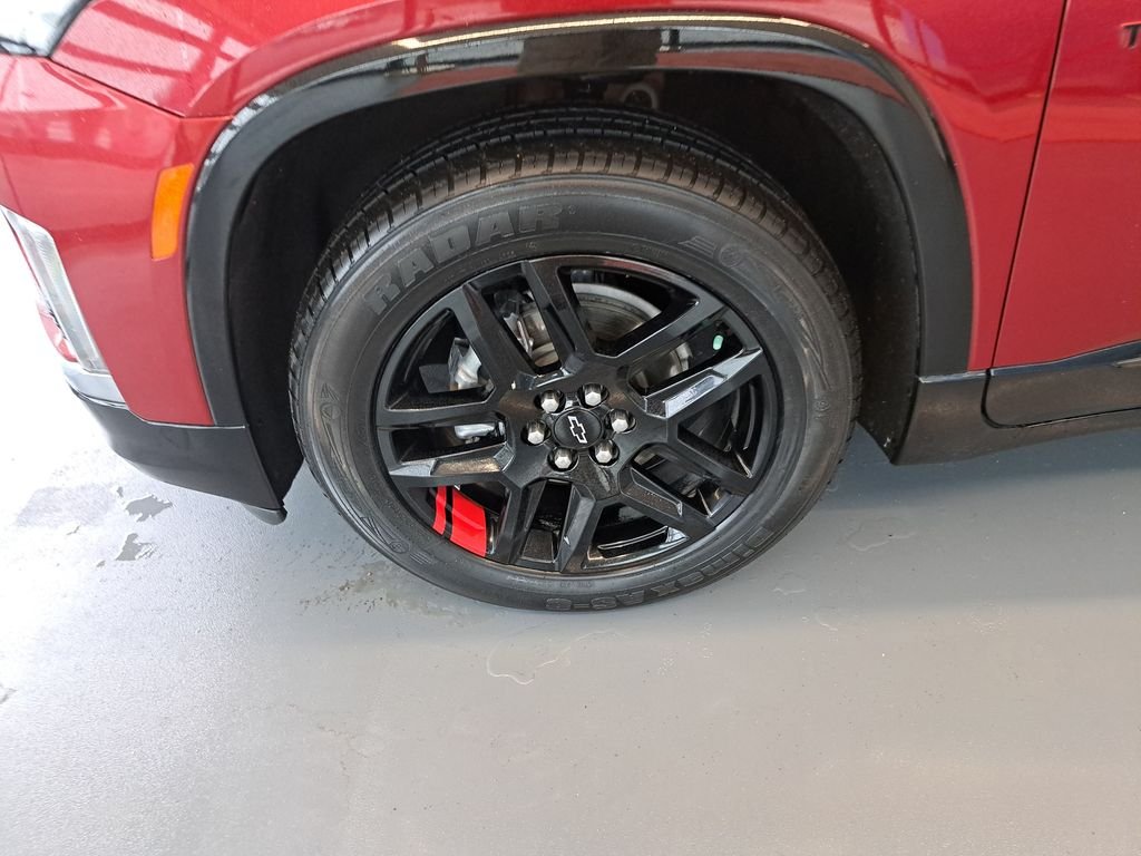 Used 2022 Red Chevrolet Premier image 37