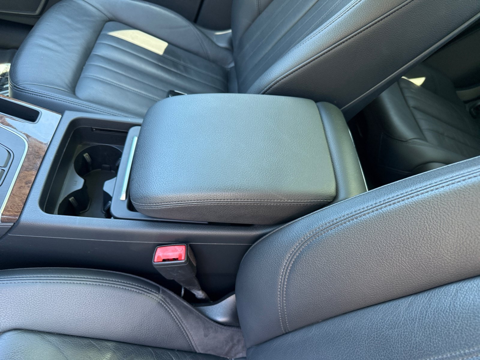Used 2018 Moonlight Blue Audi 2.0T Premium image 14