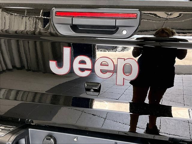 Used 2026 Black Clearcoat Jeep Rubicon image 26