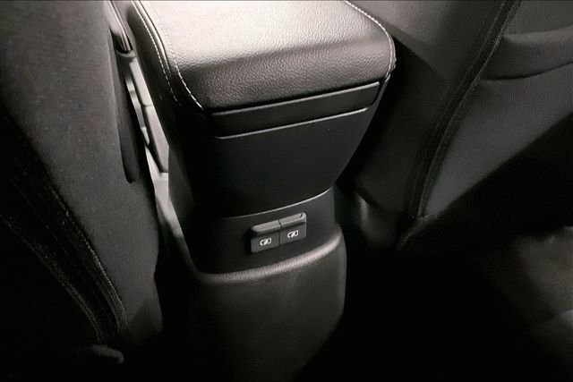 2025 Nissan KICKS PLAY Base - Photo 21