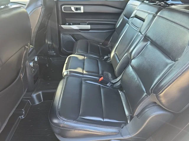 Used 2021 Blue Ford XLT image 16