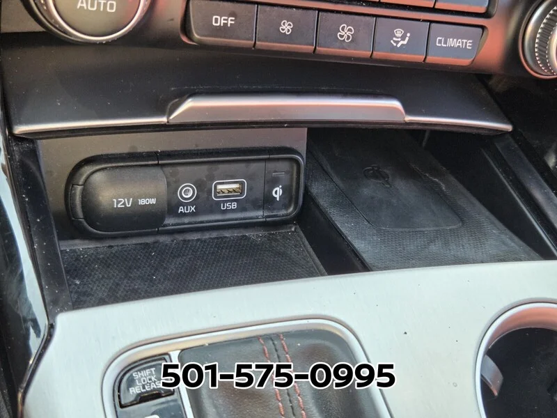 Used 2020 Aurora Black KIA GT AWD image 25