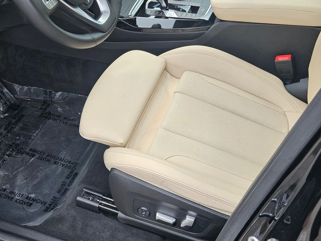 Certified Used 2023 Jet Black BMW xDrive30i image 35