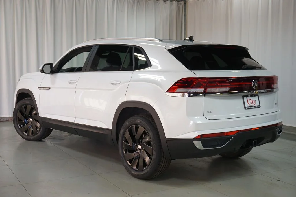 New 2026 White/off-white Volkswagen 2.0T SE w/Technology image 8