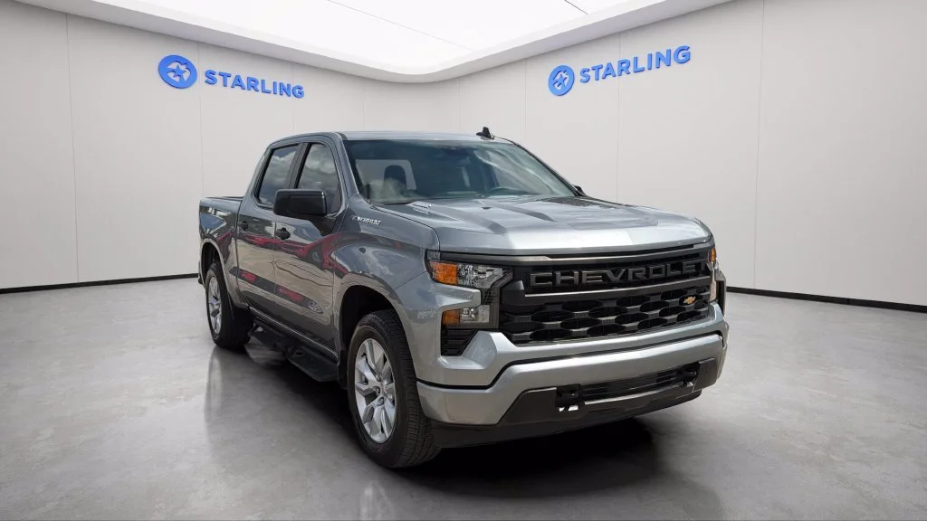 2025 Chevrolet Silverado 1500 Custom - Photo 14