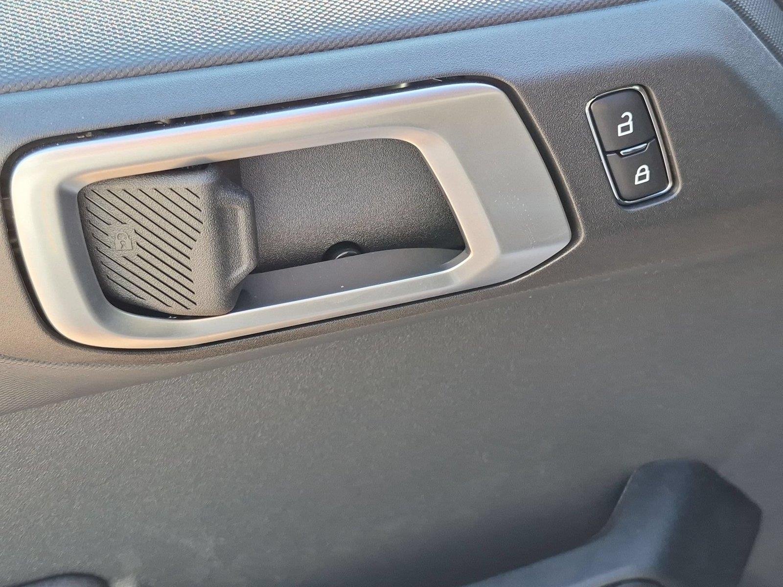 New 2026 Avalanche Gray Ford Big Bend® image 15