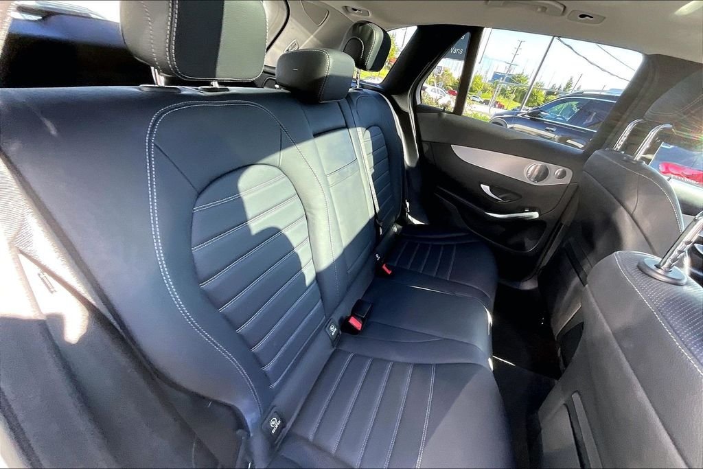 2019 Mercedes-Benz GLC GLC300 - Photo 19