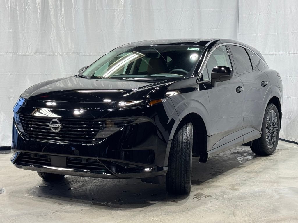 New 2026 Black Nissan Platinum image 3