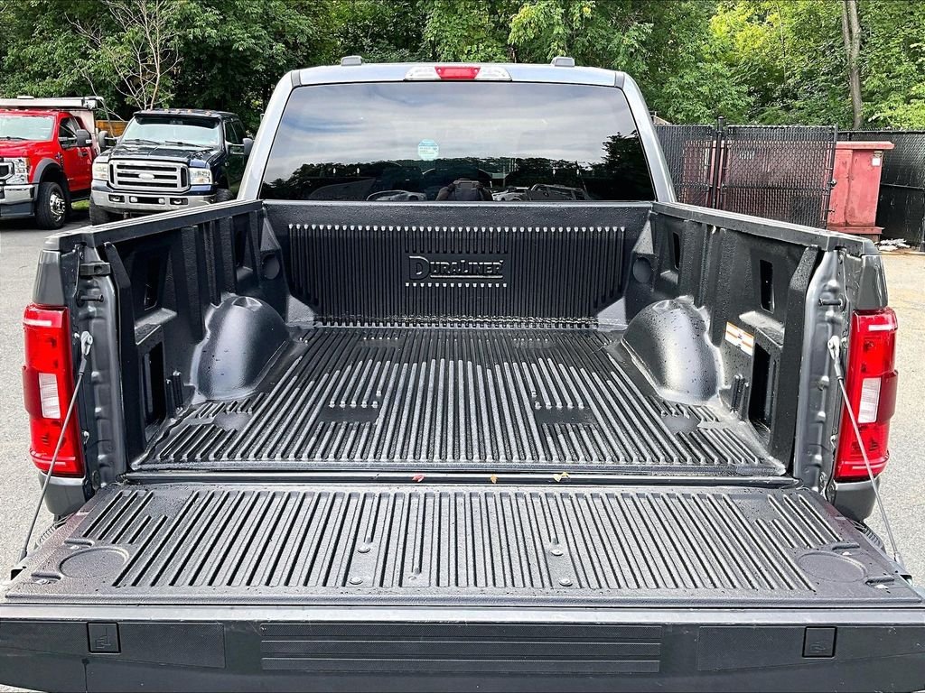 Used 2023 Gray Ford XLT image 29
