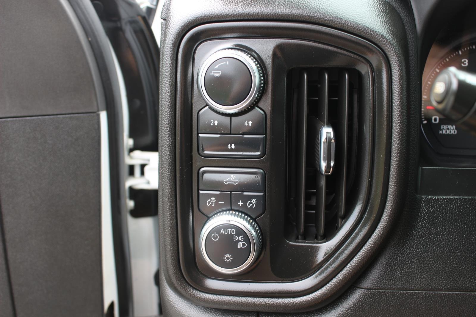 Used 2025 Summit White GMC Pro image 29
