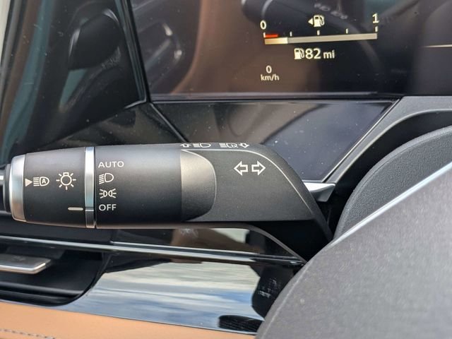 New 2026 BLACK OBSIDIAN INFINITI Luxe 2WD image 28
