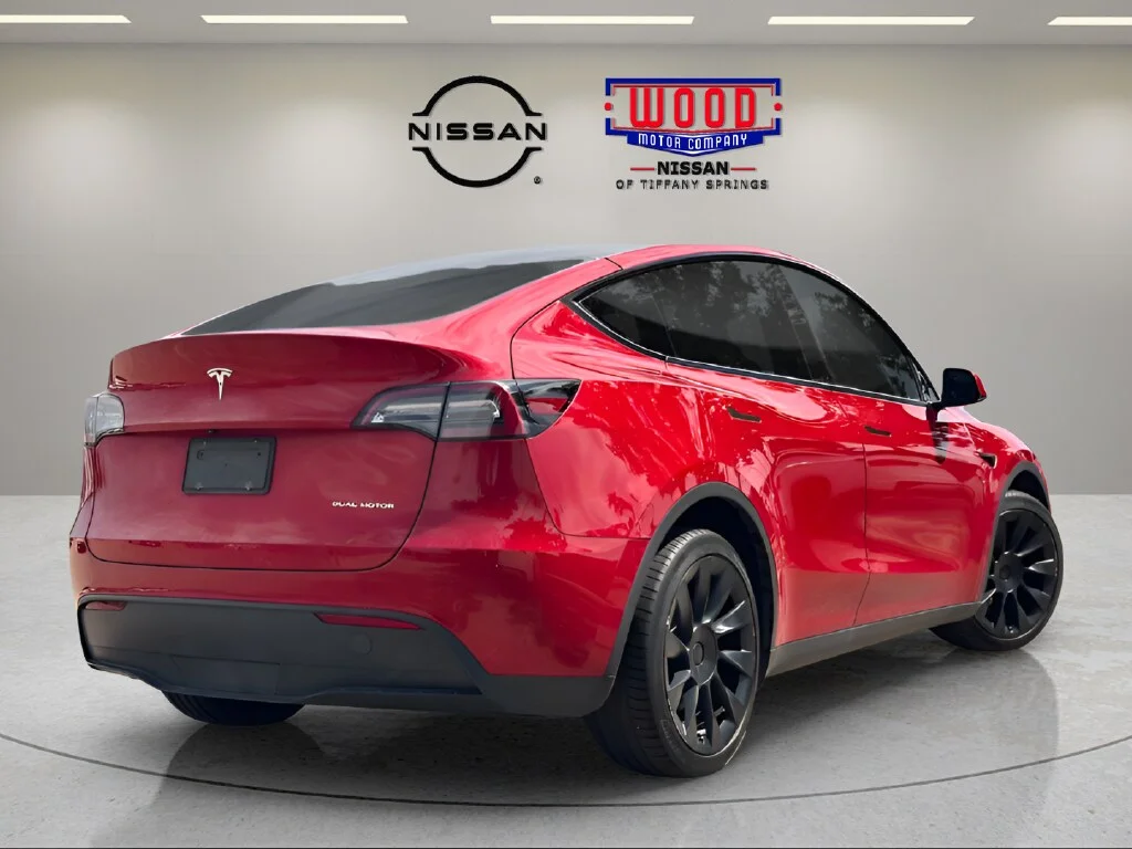 Used 2023 Red Multi-Coat Tesla Long Range image 2
