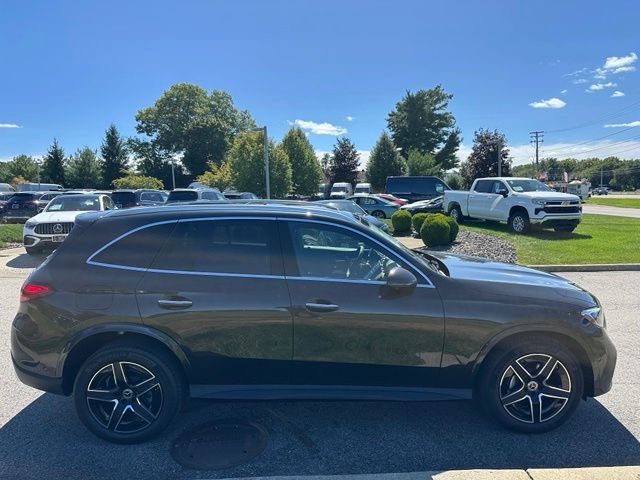 New 2026 Graphite Grey Metallic Mercedes-Benz GLC 300 image 6