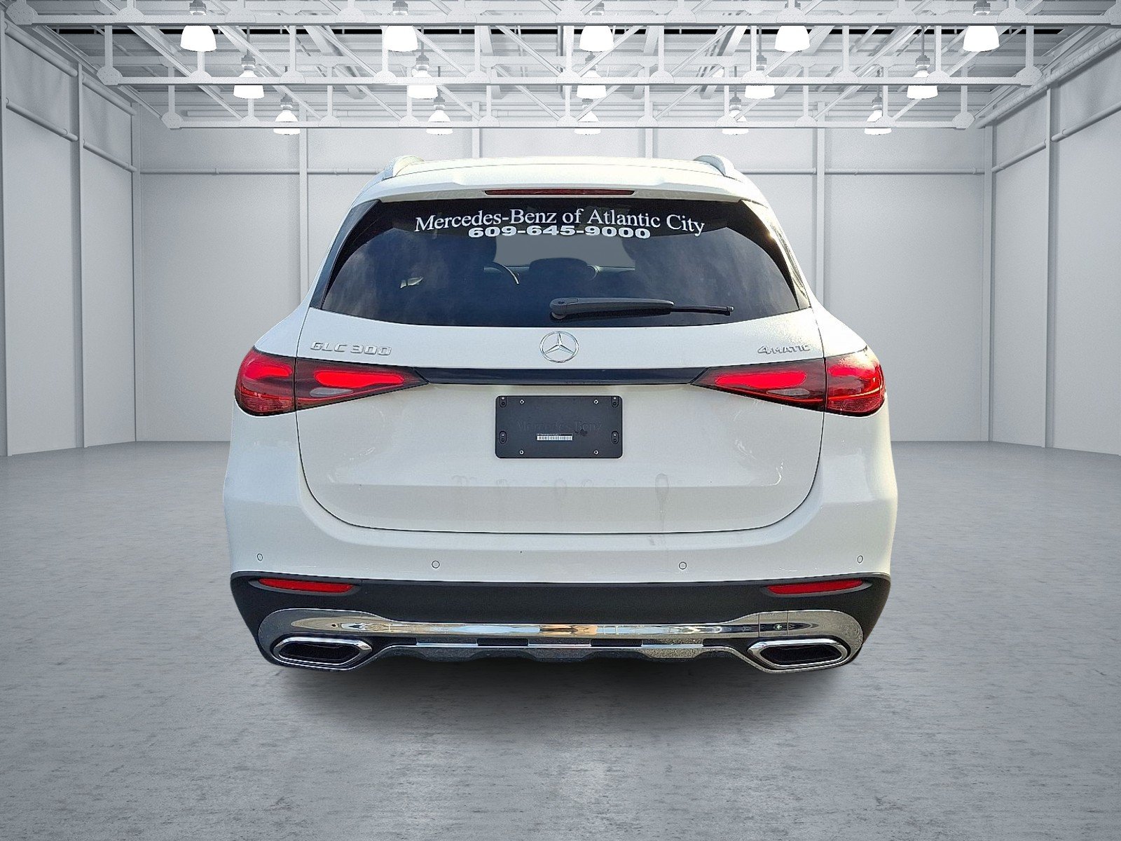 2025 Mercedes-Benz GLC Base - Photo 5