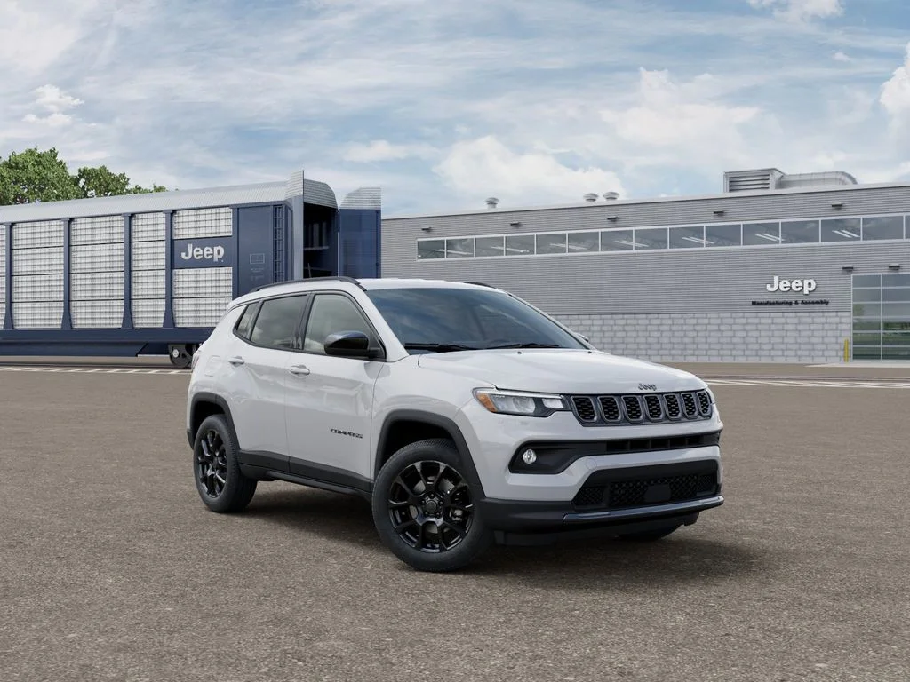 New 2026 White Jeep Latitude image 1