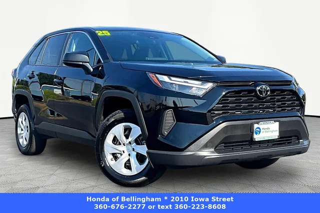 2025 Toyota RAV4 LE