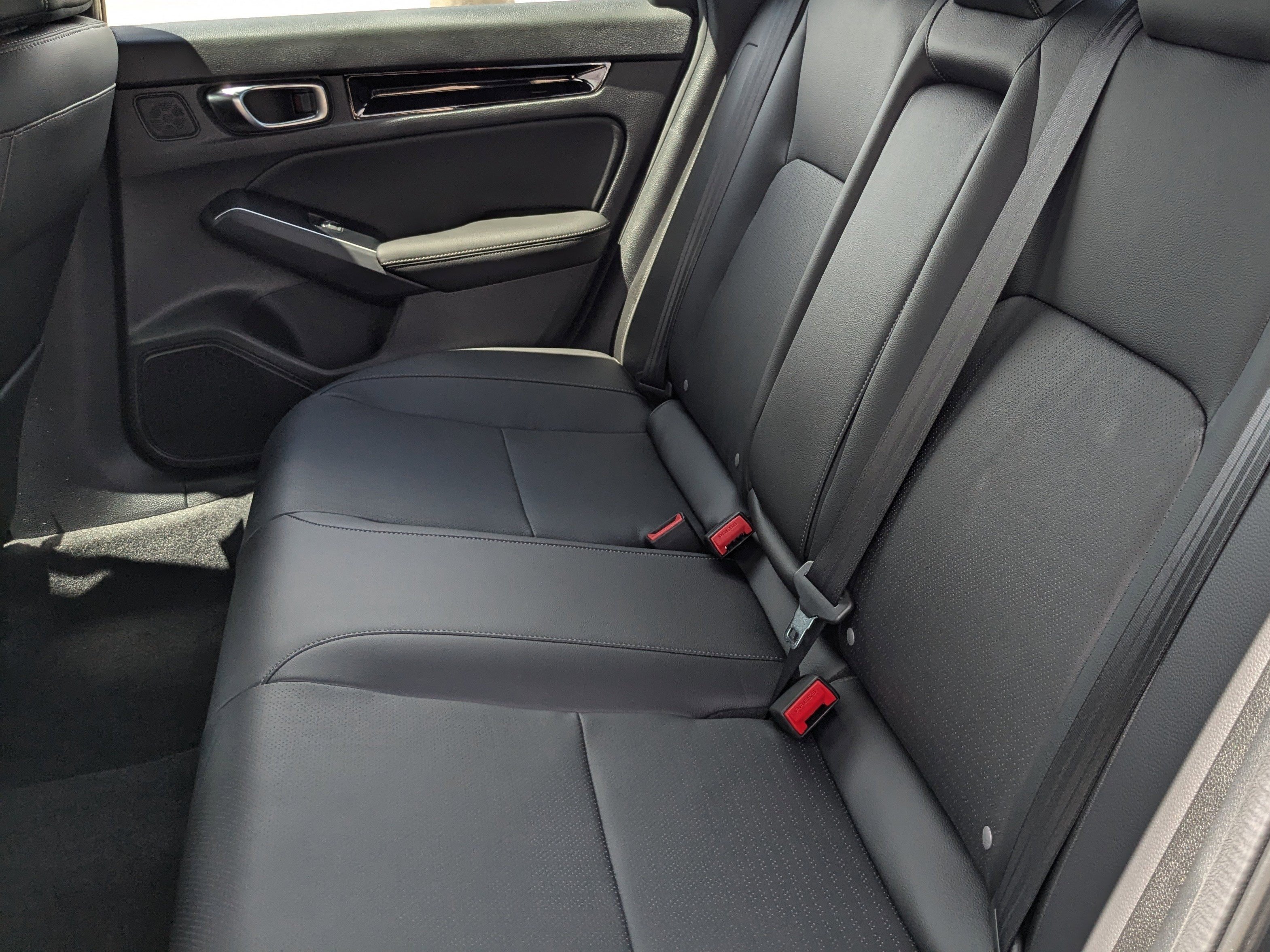 2025 Honda Civic Sport Touring - Photo 17