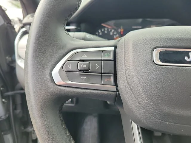 Used 2024 Gray Jeep Limited image 17