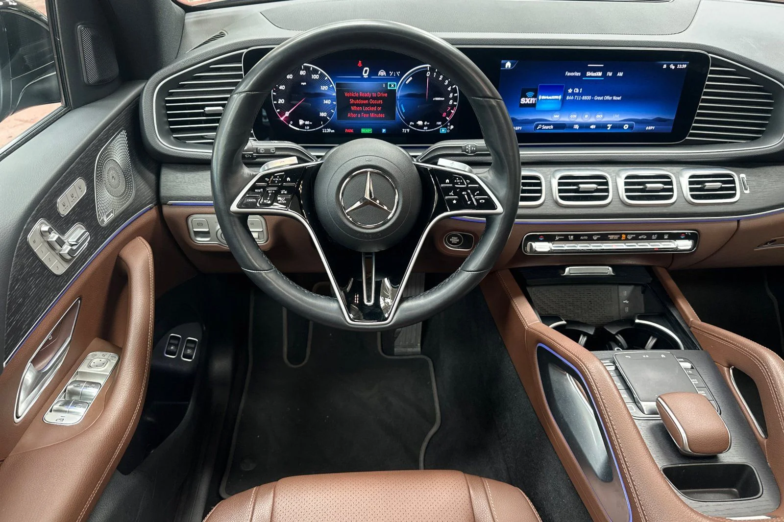 Used 2025 Black Mercedes-Benz GLE 450e image 19