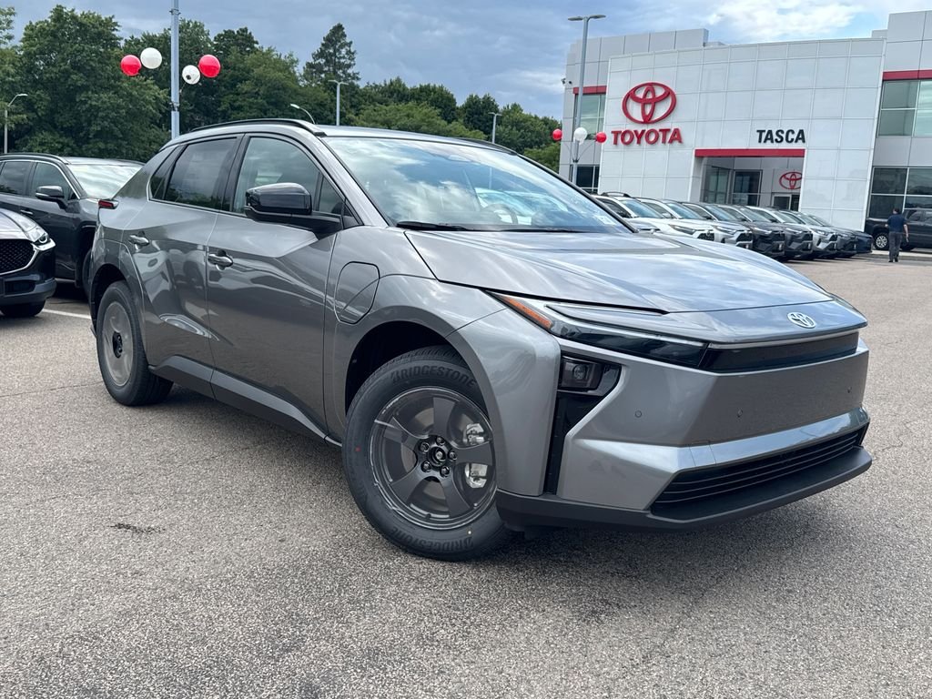 New 2026 Heavy Metal Toyota XLE image 1