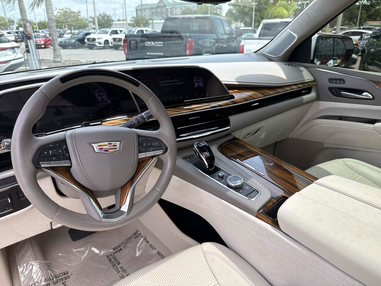 Used 2024 Crystal White Tricoat CADILLAC Sport Platinum image 16