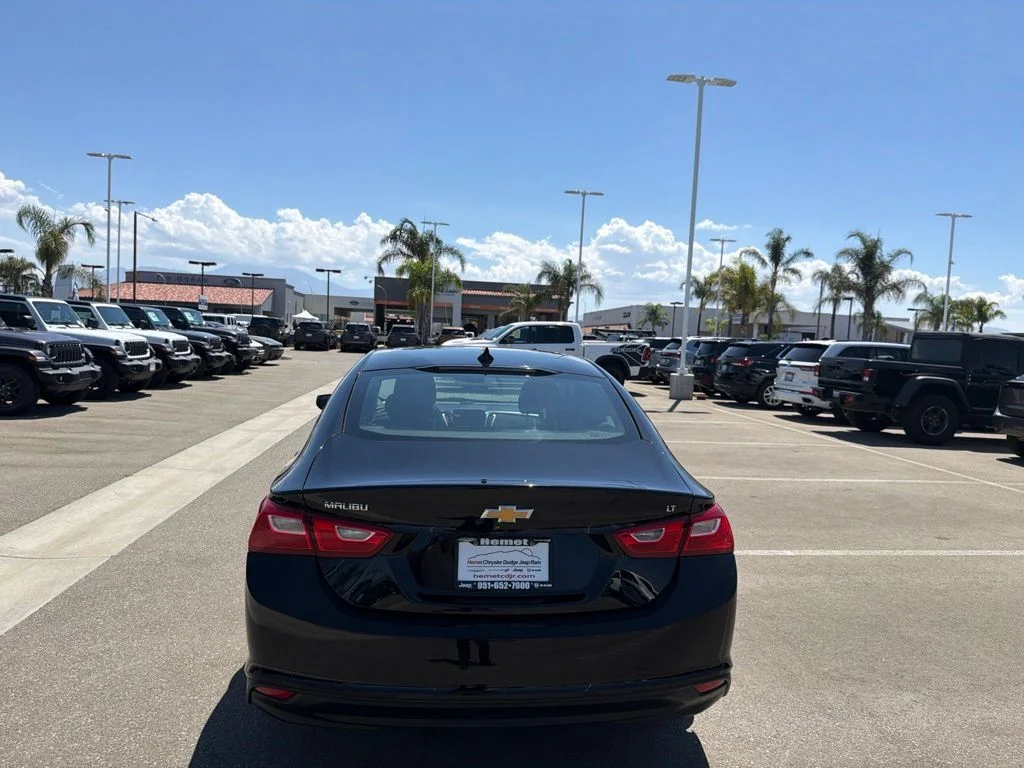 Used 2023 Black Chevrolet LT image 7