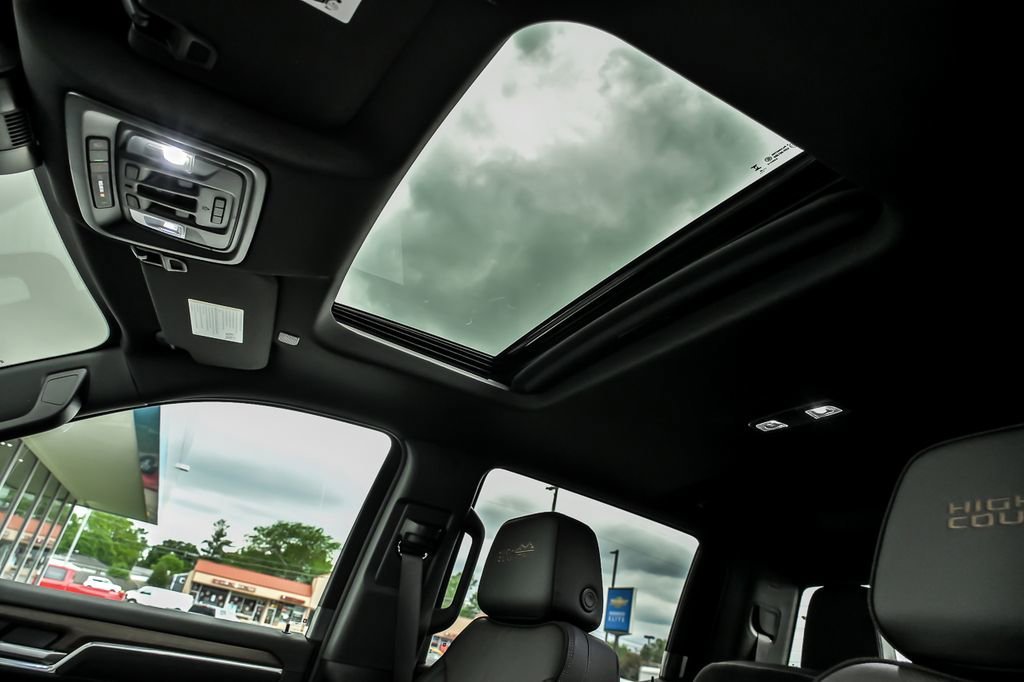 2026 Chevrolet Silverado 1500 High Country - Photo 13