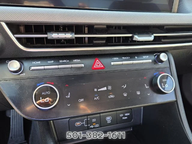 Used 2024 Black Hyundai SEL image 20