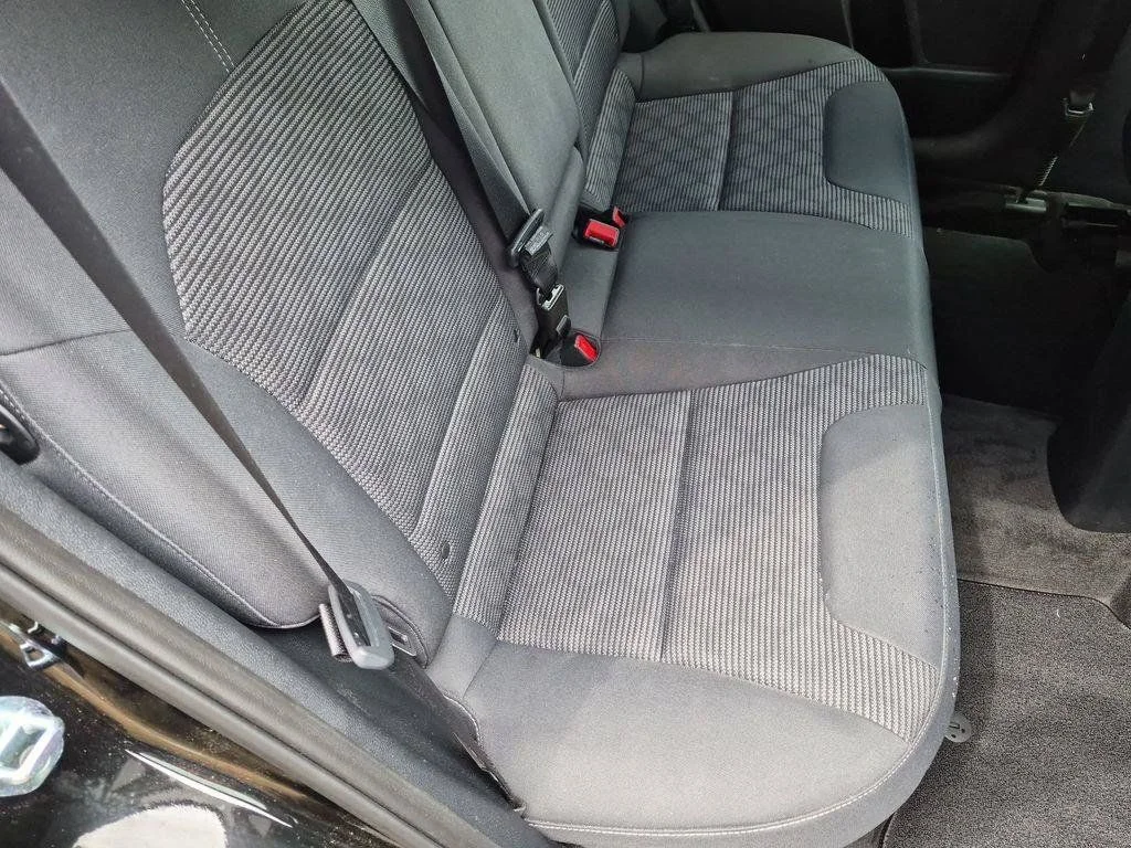 Used 2022 Black Kia LXS image 21