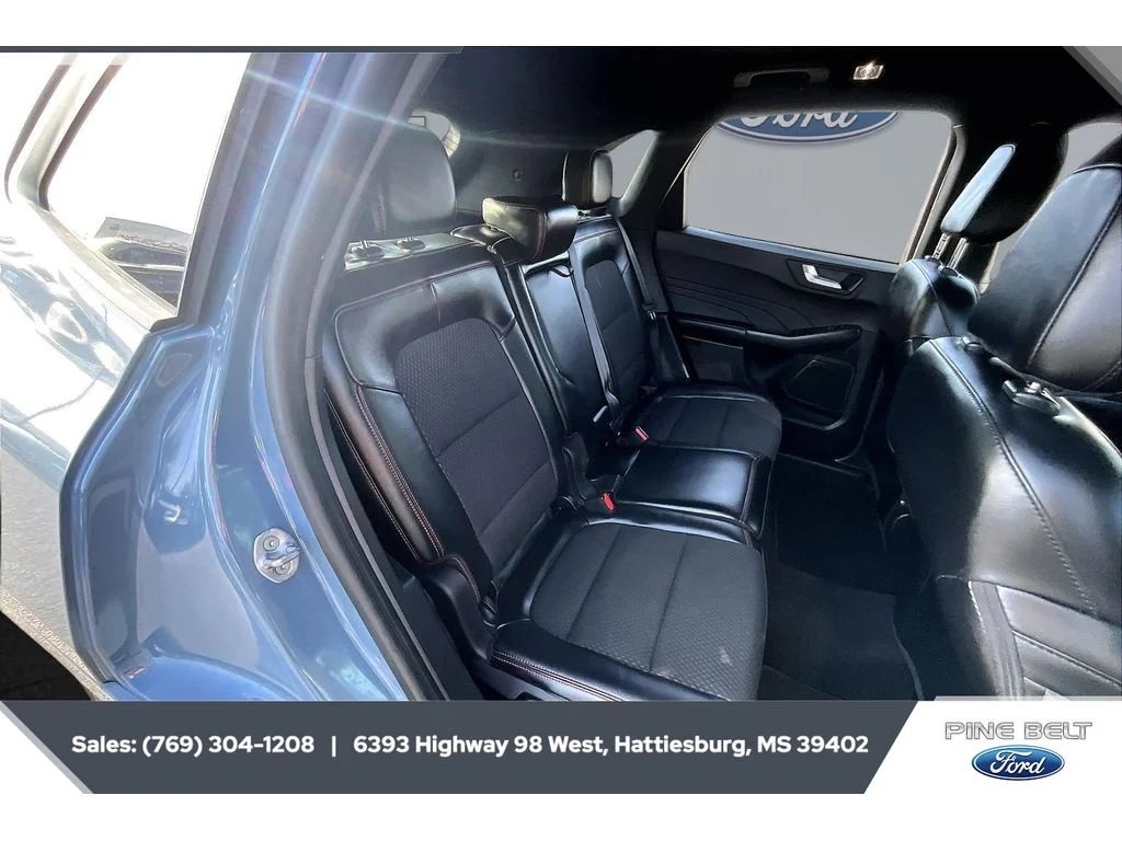 Used 2023 Vapor Blue Metallic Ford ST-Line image 20