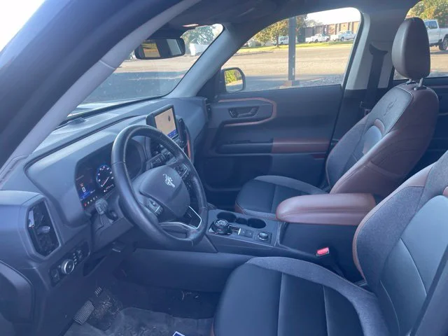 Used 2022 Blue Ford Outer Banks image 10